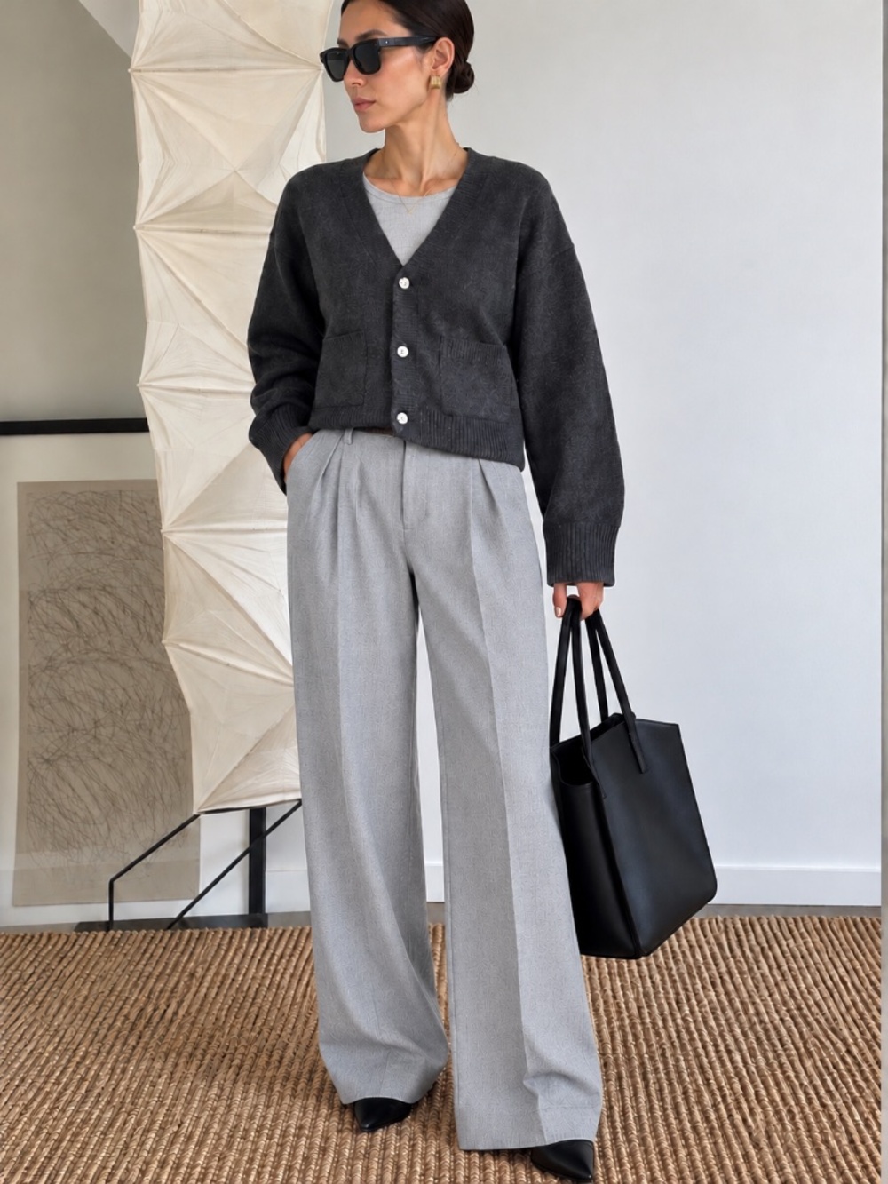 ***NEW*** Jones & Co Gray Pinstripe Wide Leg Pleated Trousers – Size 6